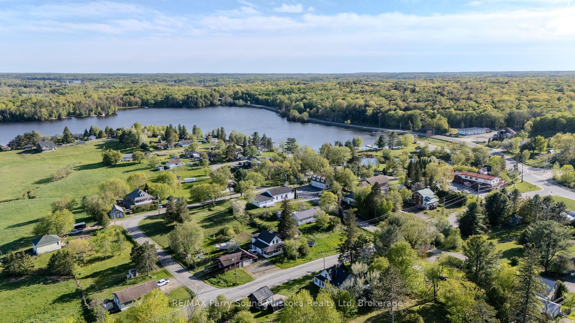 Photo 41 of 17 Harriet Street, McKellar — HOMEH