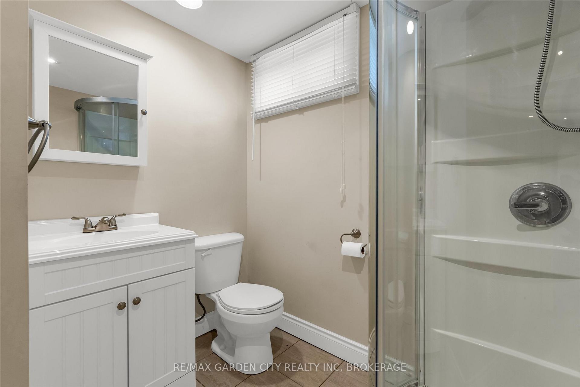 Photo 18 of 62 Ted Street, St. Catharines, Fairview — HOMEH