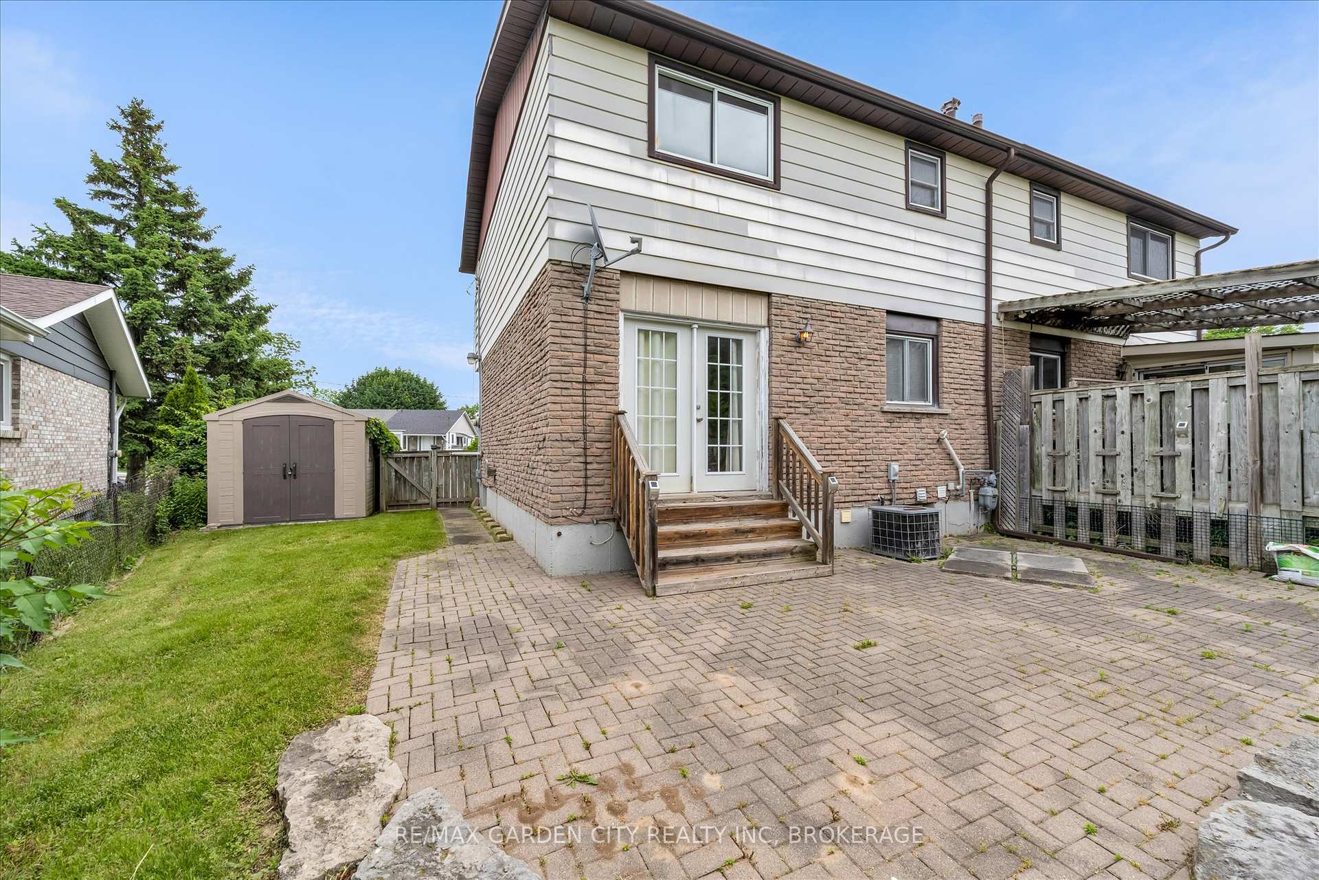 Photo 26 of 62 Ted Street, St. Catharines, Fairview — HOMEH