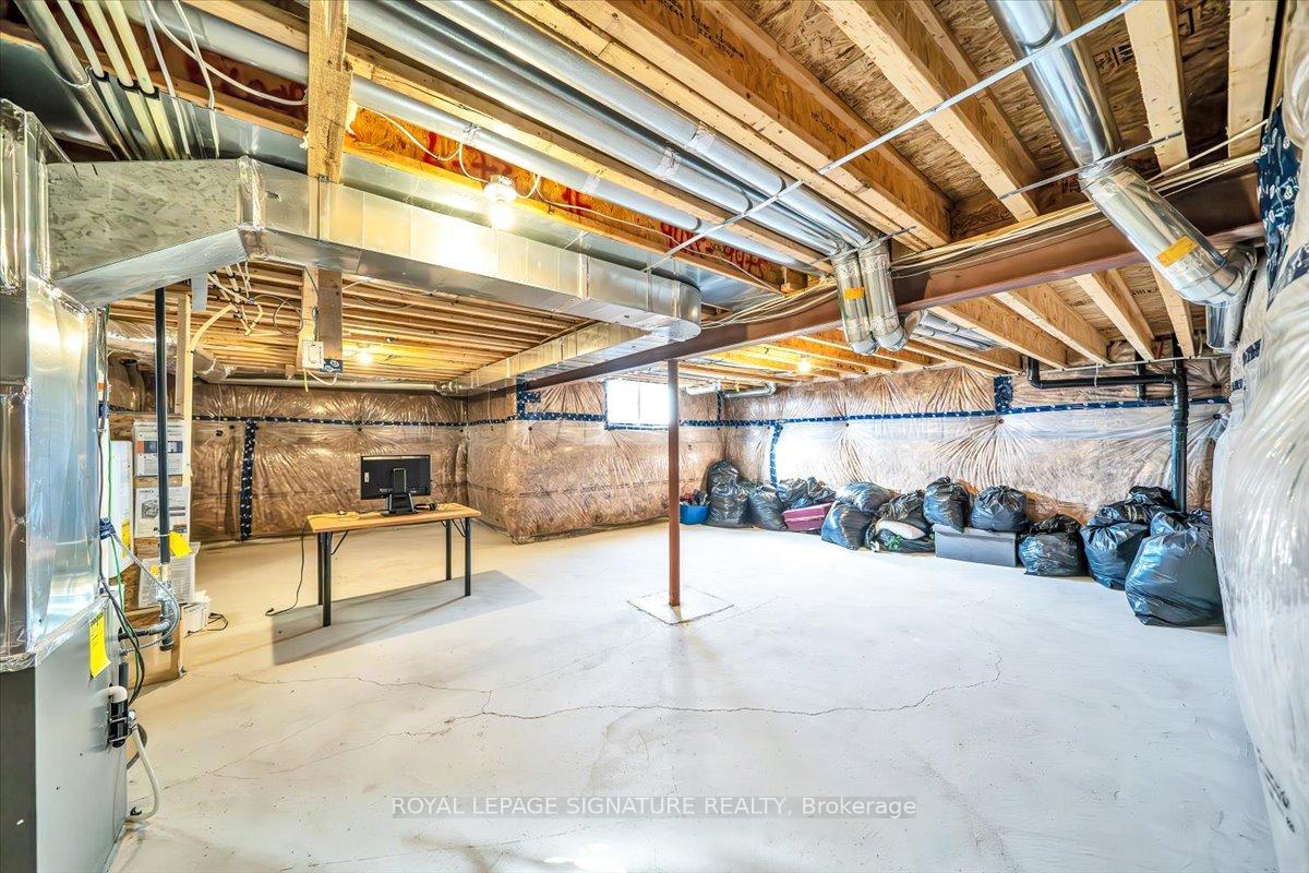 Photo 38 of 320 Windfield's Farm Drive W, Oshawa, Windfields — HOMEH