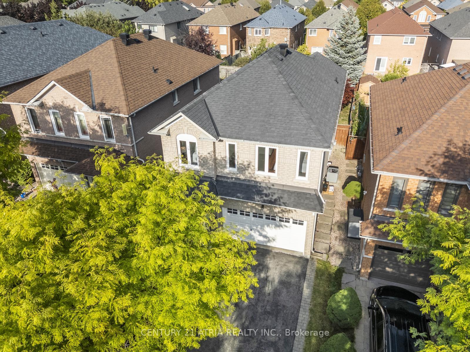 Photo 13 of 19 Garcia Street, Markham, Village Green-South Unionville — HOMEH
