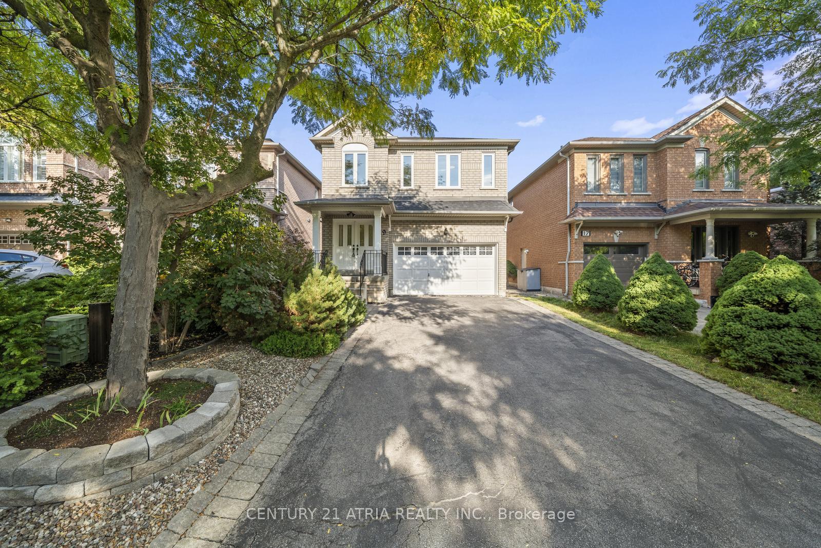Photo 31 of 19 Garcia Street, Markham, Village Green-South Unionville — HOMEH