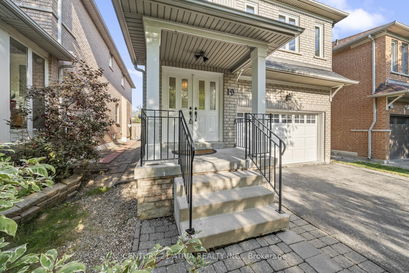 Photo 15 of 19 Garcia Street, Markham, Village Green-South Unionville — HOMEH
