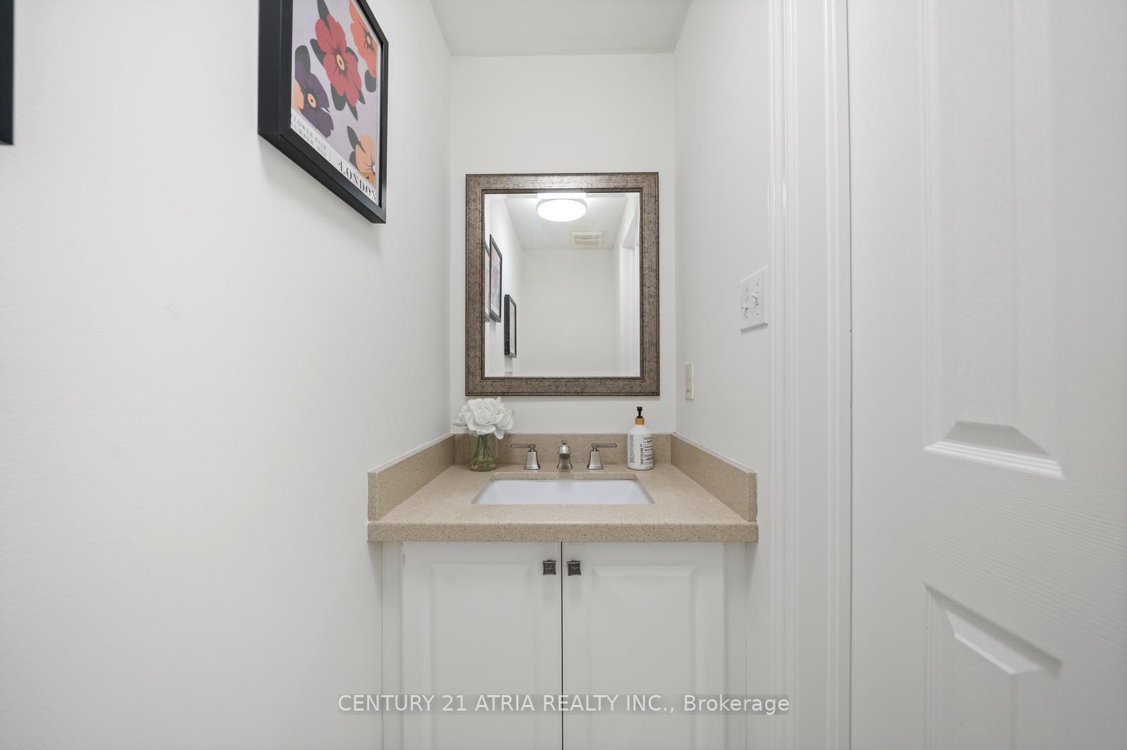 Photo 27 of 19 Garcia Street, Markham, Village Green-South Unionville — HOMEH