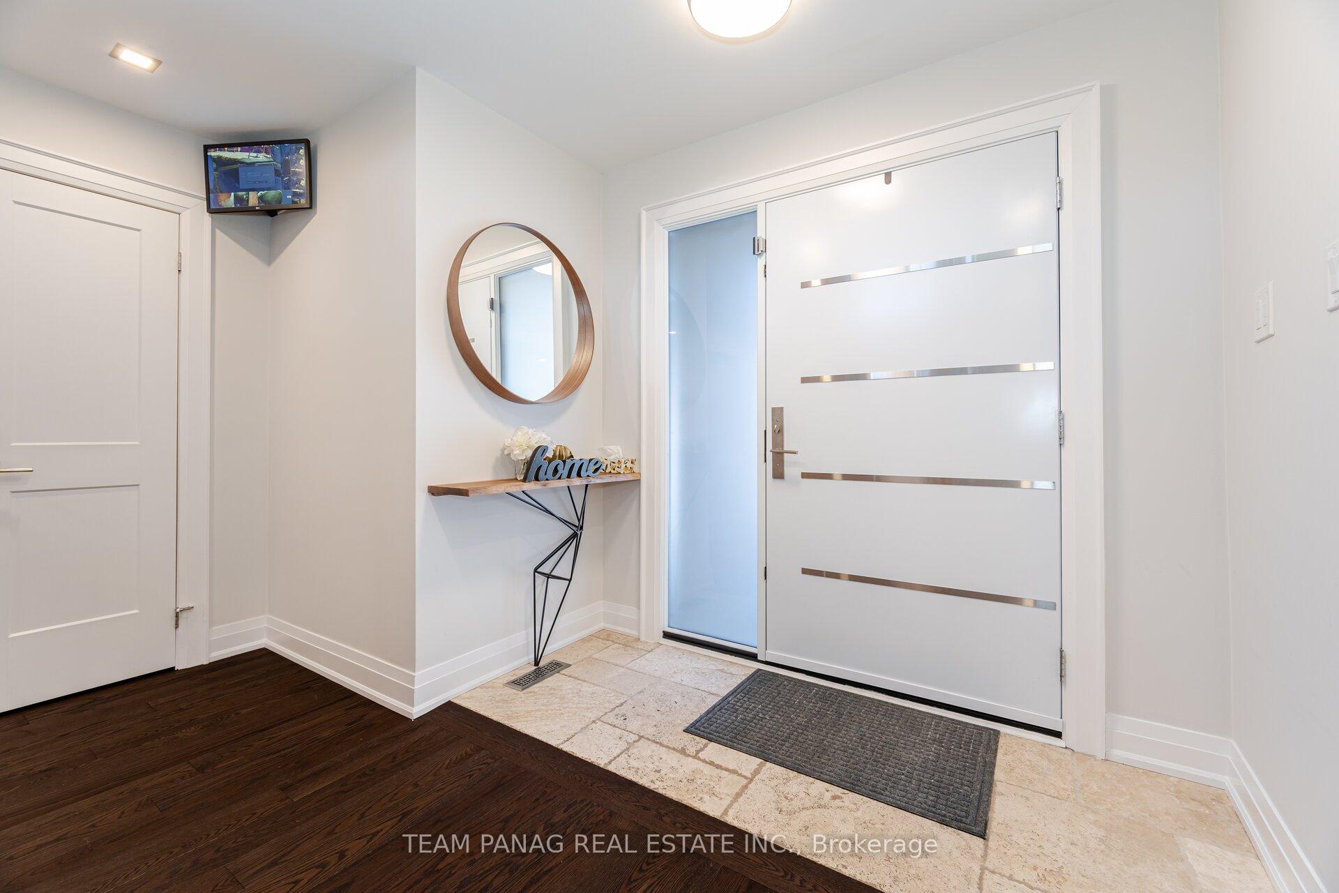 Photo 15 of 99 Kenpark Avenue, Brampton, Snelgrove — HOMEH