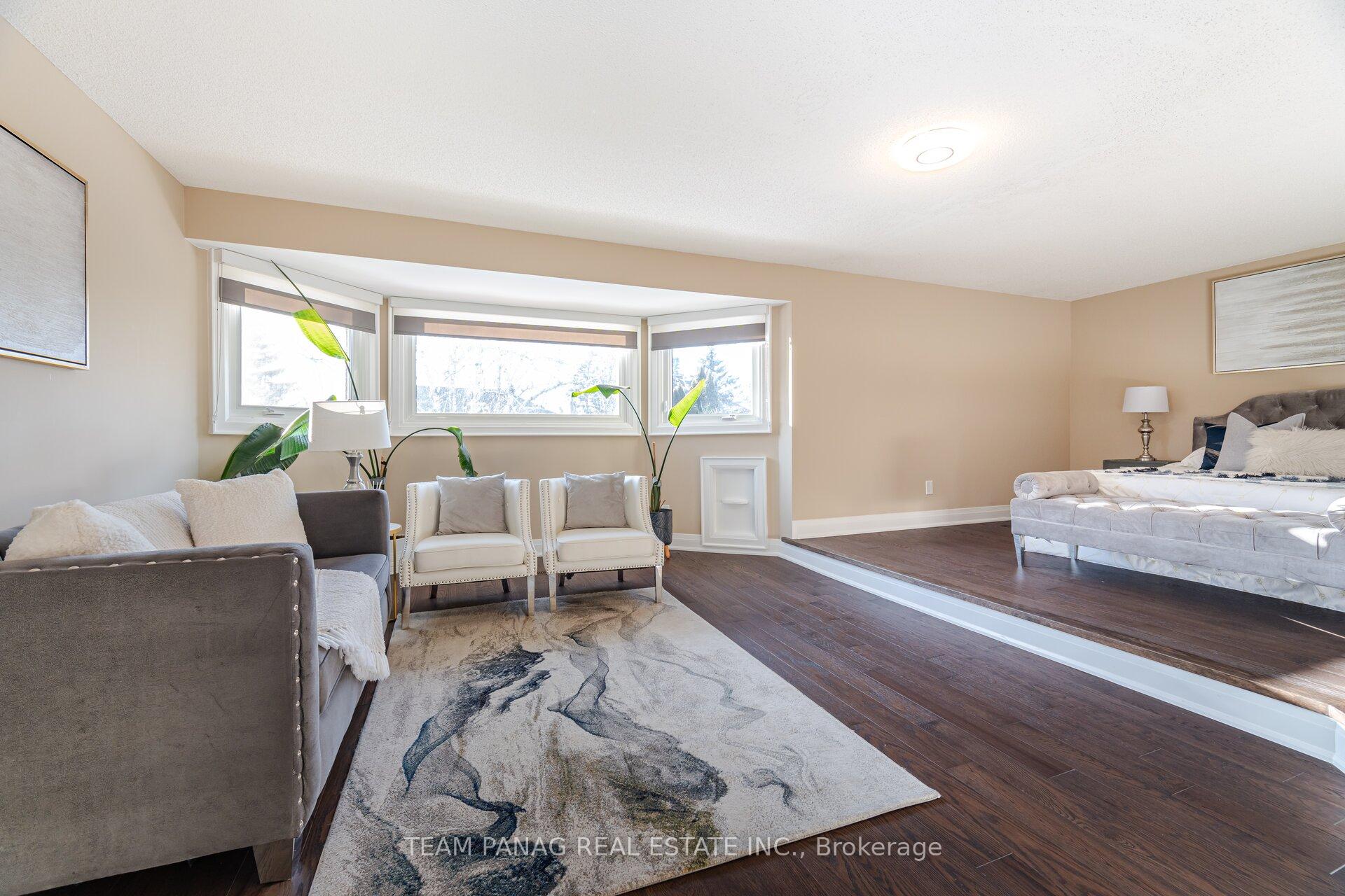 Photo 39 of 99 Kenpark Avenue, Brampton, Snelgrove — HOMEH