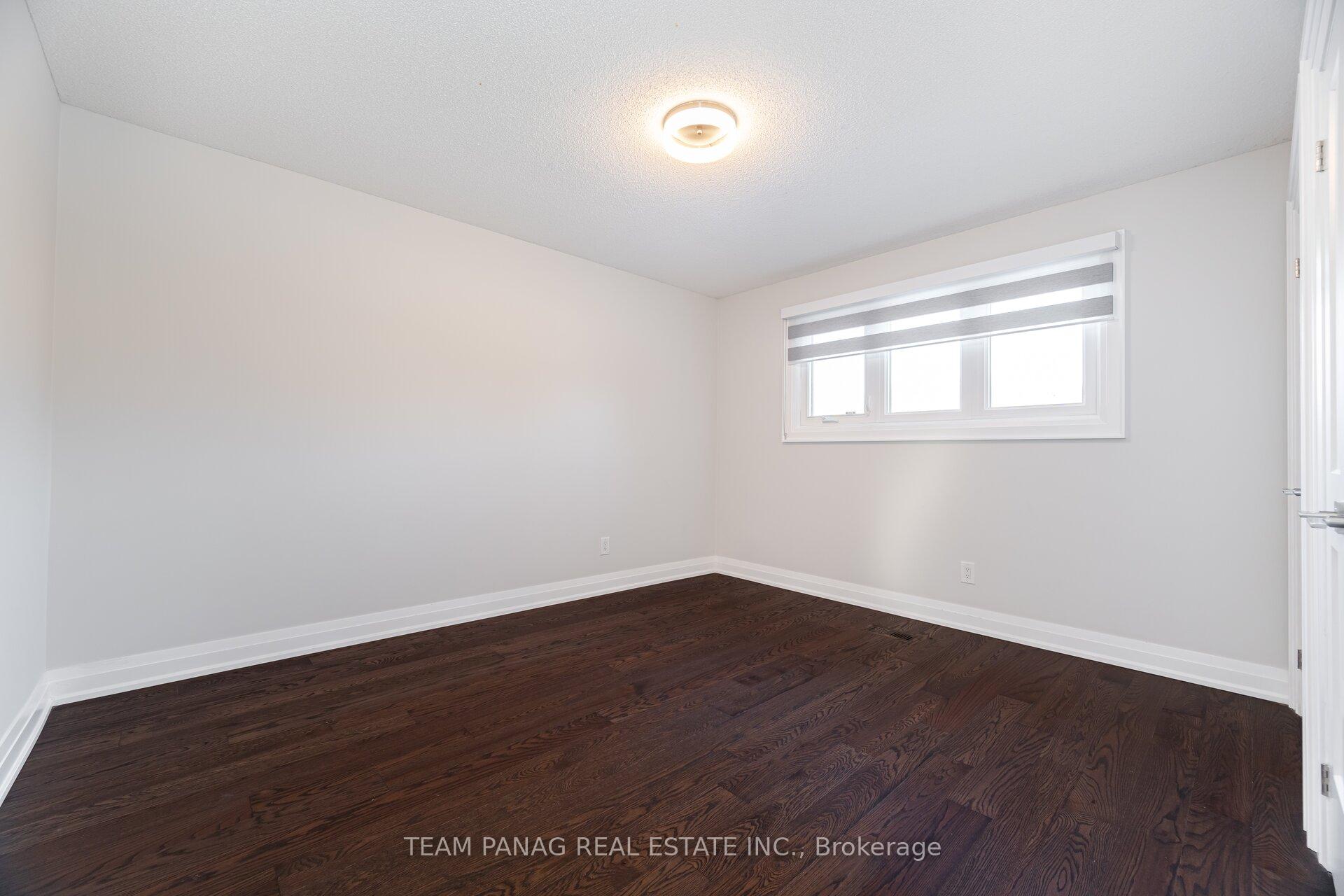 Photo 37 of 99 Kenpark Avenue, Brampton, Snelgrove — HOMEH
