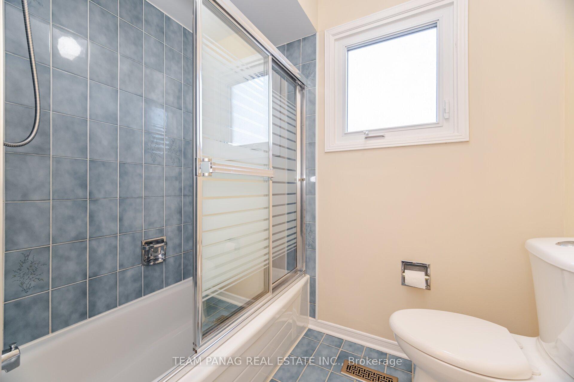 Photo 35 of 99 Kenpark Avenue, Brampton, Snelgrove — HOMEH