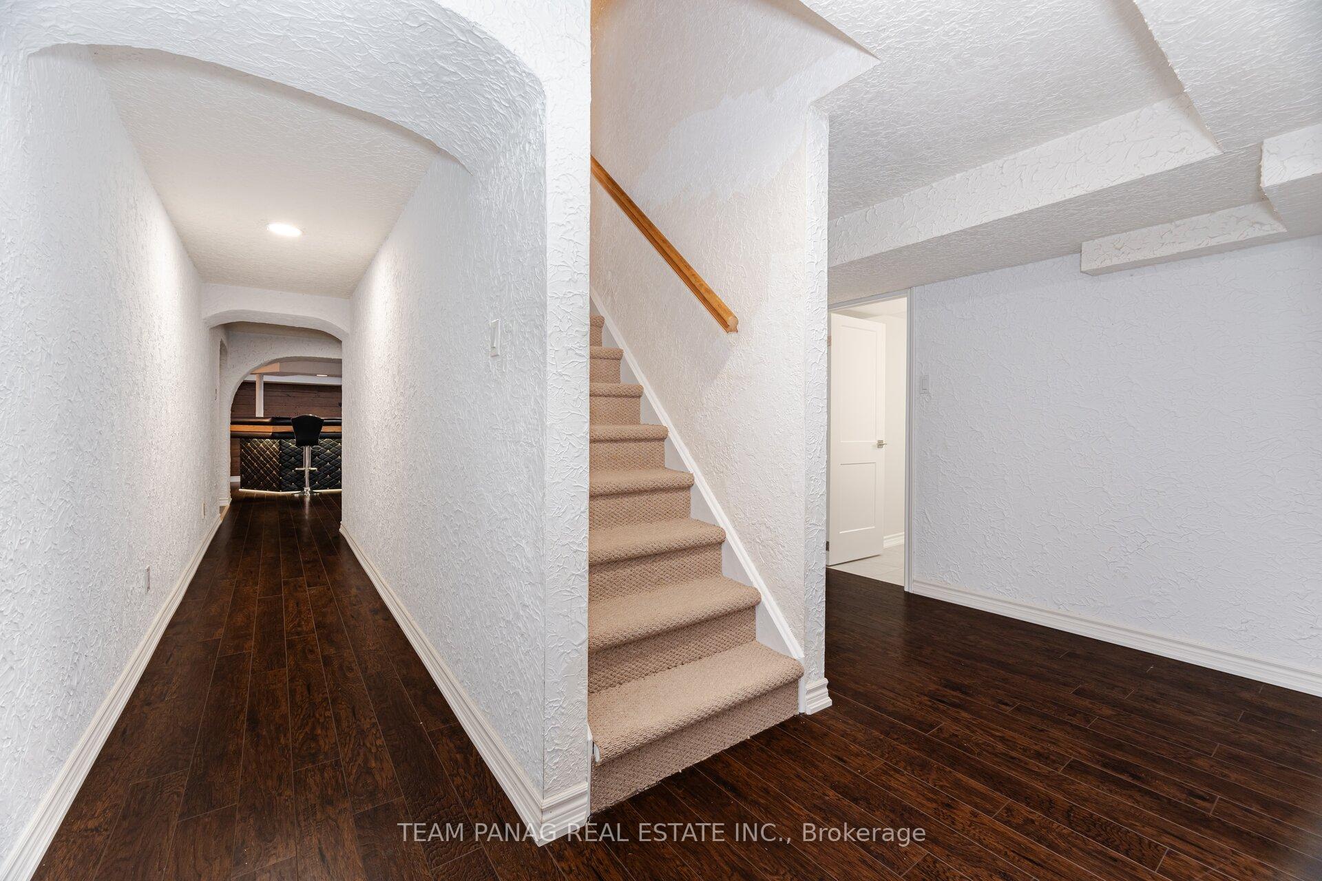 Photo 38 of 99 Kenpark Avenue, Brampton, Snelgrove — HOMEH
