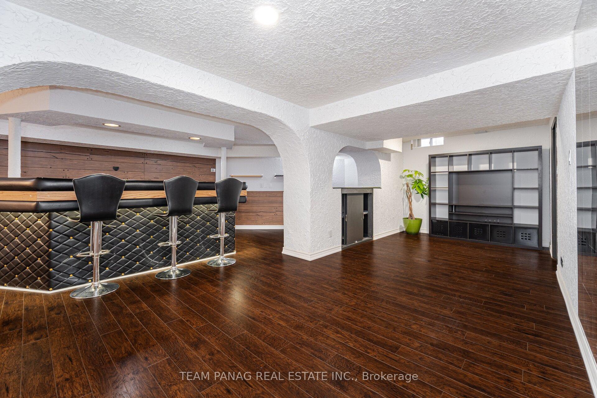 Photo 36 of 99 Kenpark Avenue, Brampton, Snelgrove — HOMEH