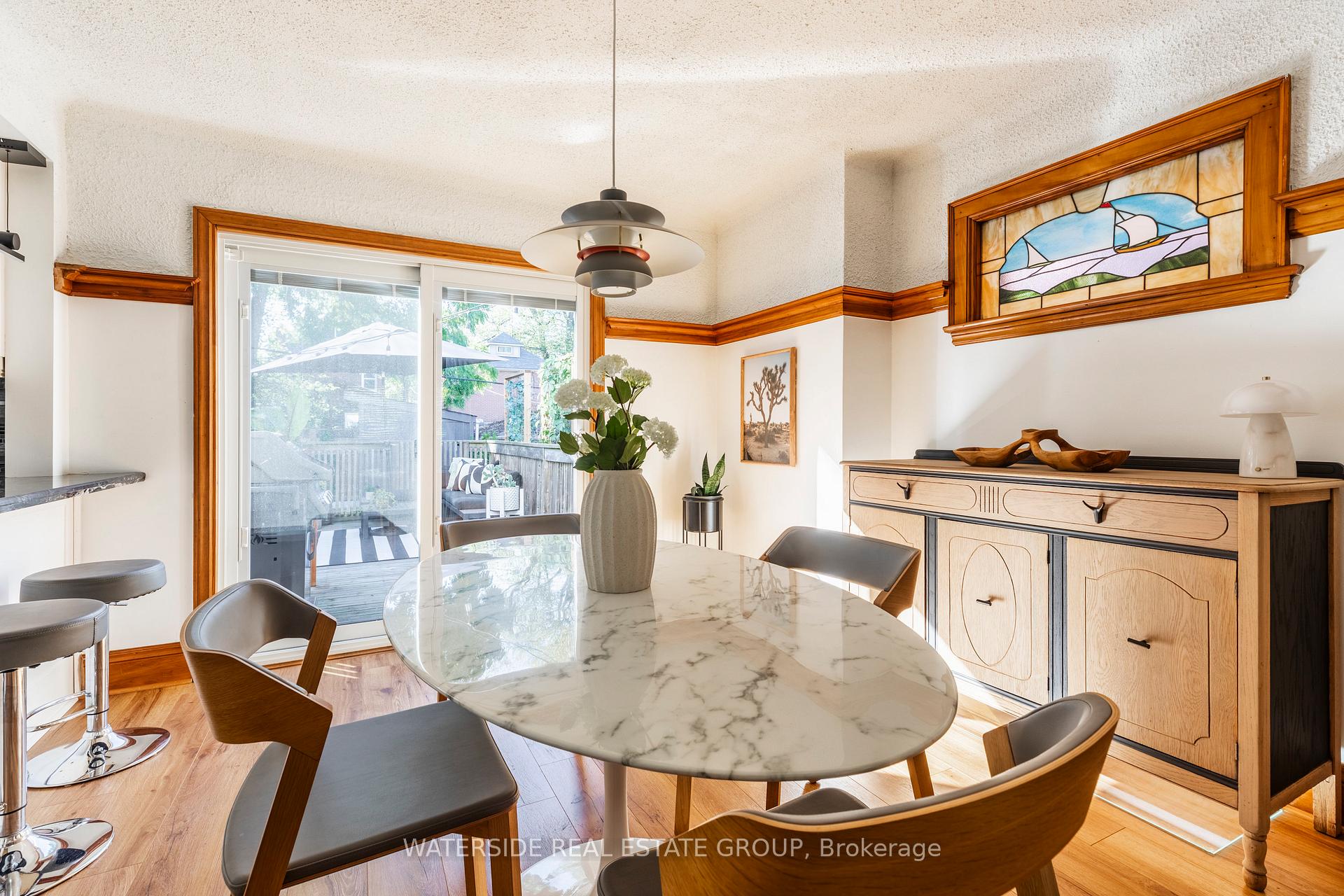 Photo 4 of 288 Houghton Avenue, Hamilton, Delta — HOMEH