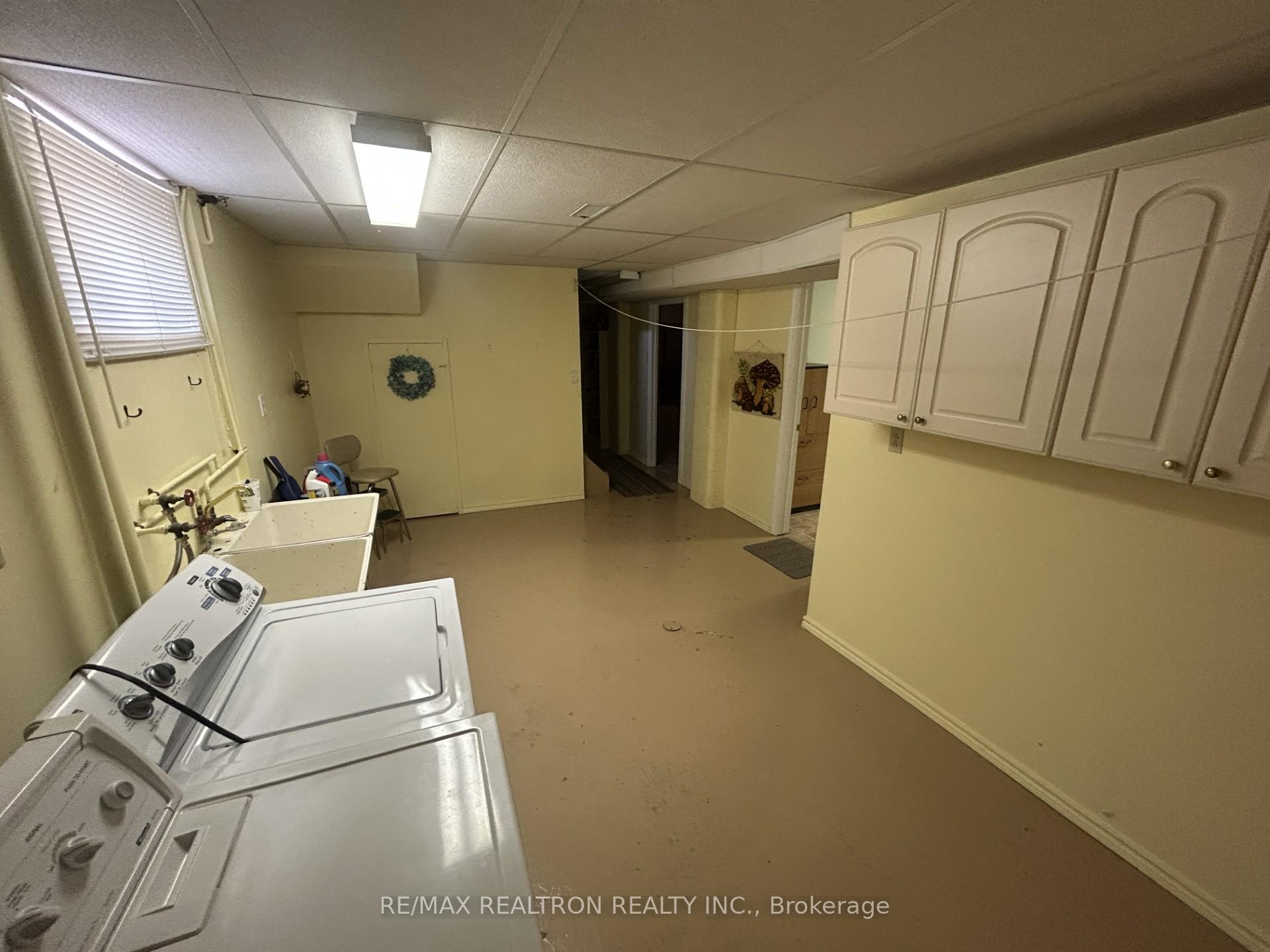 Photo 30 of 60 Upper Walker Avenue, Hamilton, Stoney Creek — HOMEH