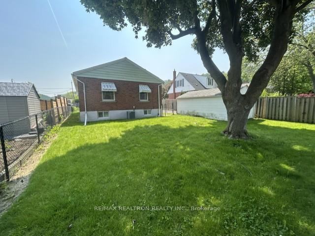 Photo 28 of 60 Upper Walker Avenue, Hamilton, Stoney Creek — HOMEH