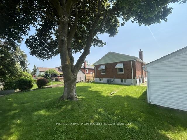 Photo 22 of 60 Upper Walker Avenue, Hamilton, Stoney Creek — HOMEH