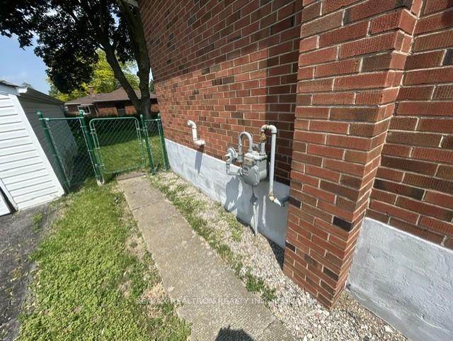 Photo 18 of 60 Upper Walker Avenue, Hamilton, Stoney Creek — HOMEH