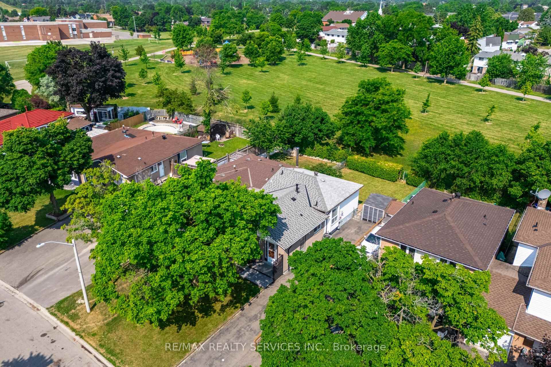Photo 11 of 48 Glenmore Crescent, Brampton, Northgate — HOMEH