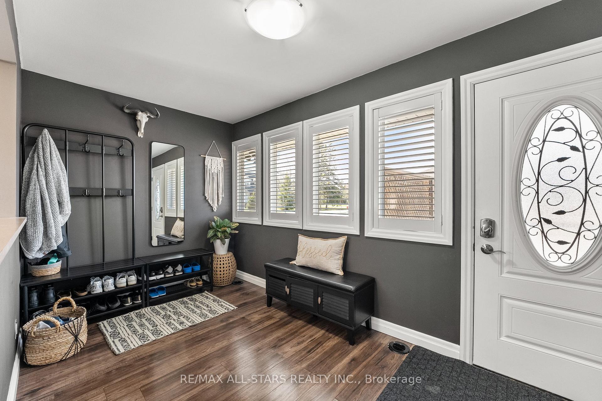 Photo 7 of 19 Joel Avenue, Georgina, Historic Lakeshore Communities — HOMEH