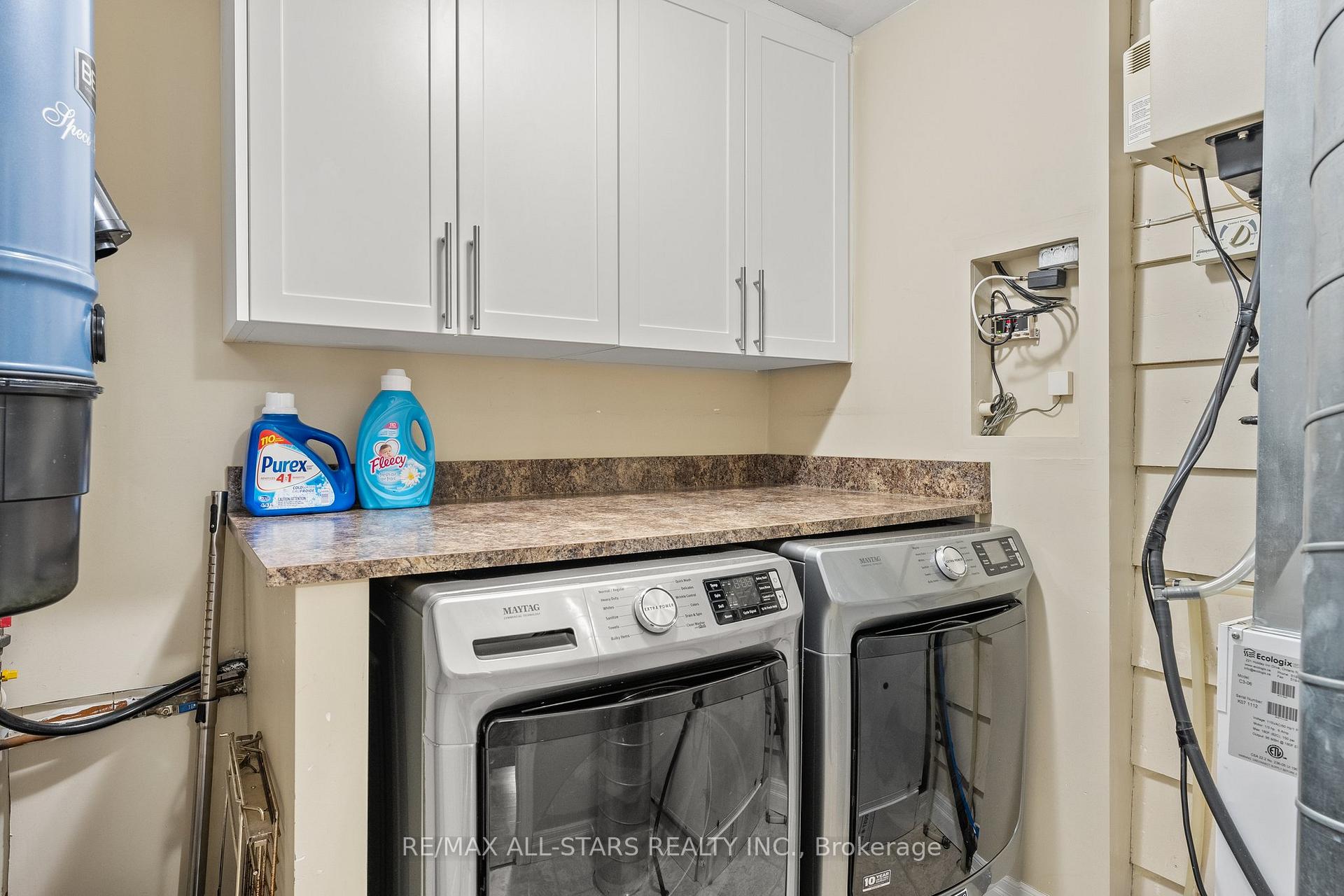 Photo 10 of 19 Joel Avenue, Georgina, Historic Lakeshore Communities — HOMEH