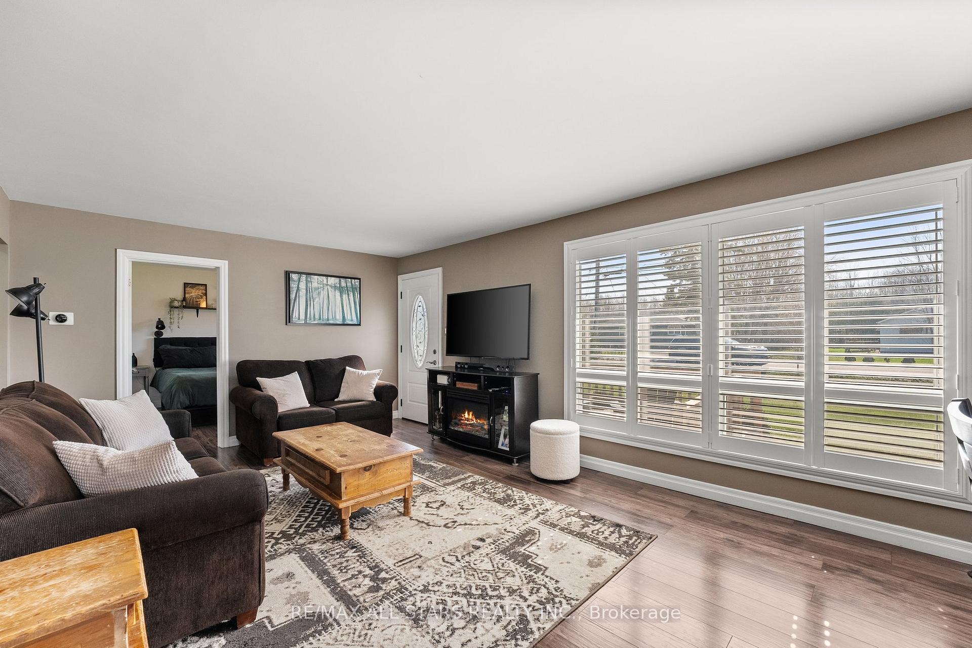 Photo 19 of 19 Joel Avenue, Georgina, Historic Lakeshore Communities — HOMEH