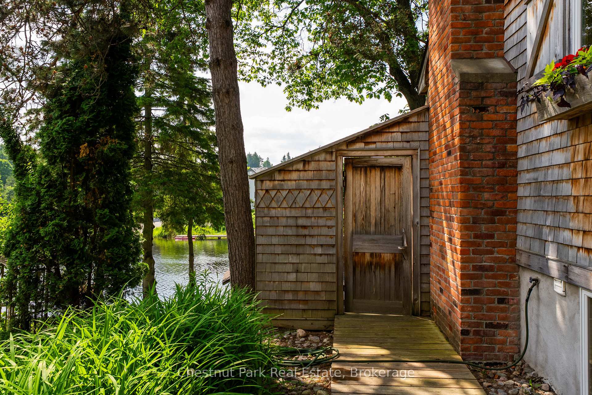 Photo 28 of 78 Dill Street, Bracebridge, Macaulay — HOMEH