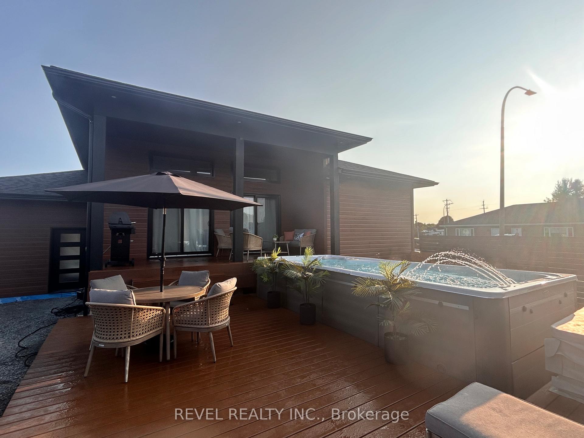 Photo 46 of 279 Tenth Street, Cochrane — HOMEH