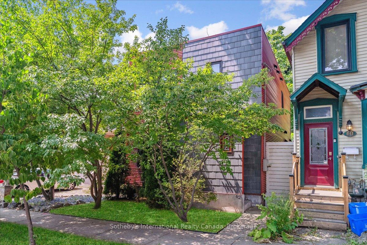 Photo 2 of 62 Margaret Street, Hamilton, Strathcona — HOMEH