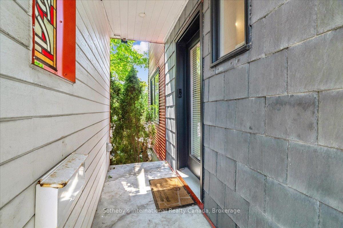 Photo 14 of 62 Margaret Street, Hamilton, Strathcona — HOMEH