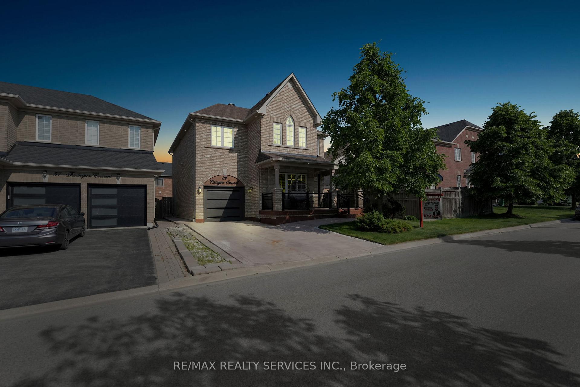 Photo 5 of 59 Finlayson Crescent, Brampton, Sandringham-Wellington — HOMEH
