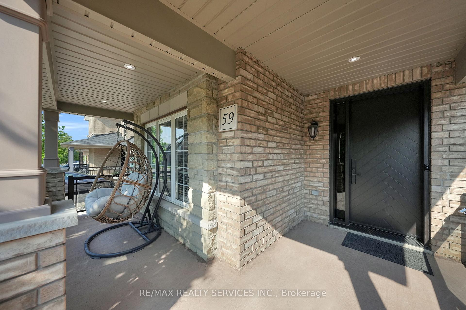 Photo 10 of 59 Finlayson Crescent, Brampton, Sandringham-Wellington — HOMEH