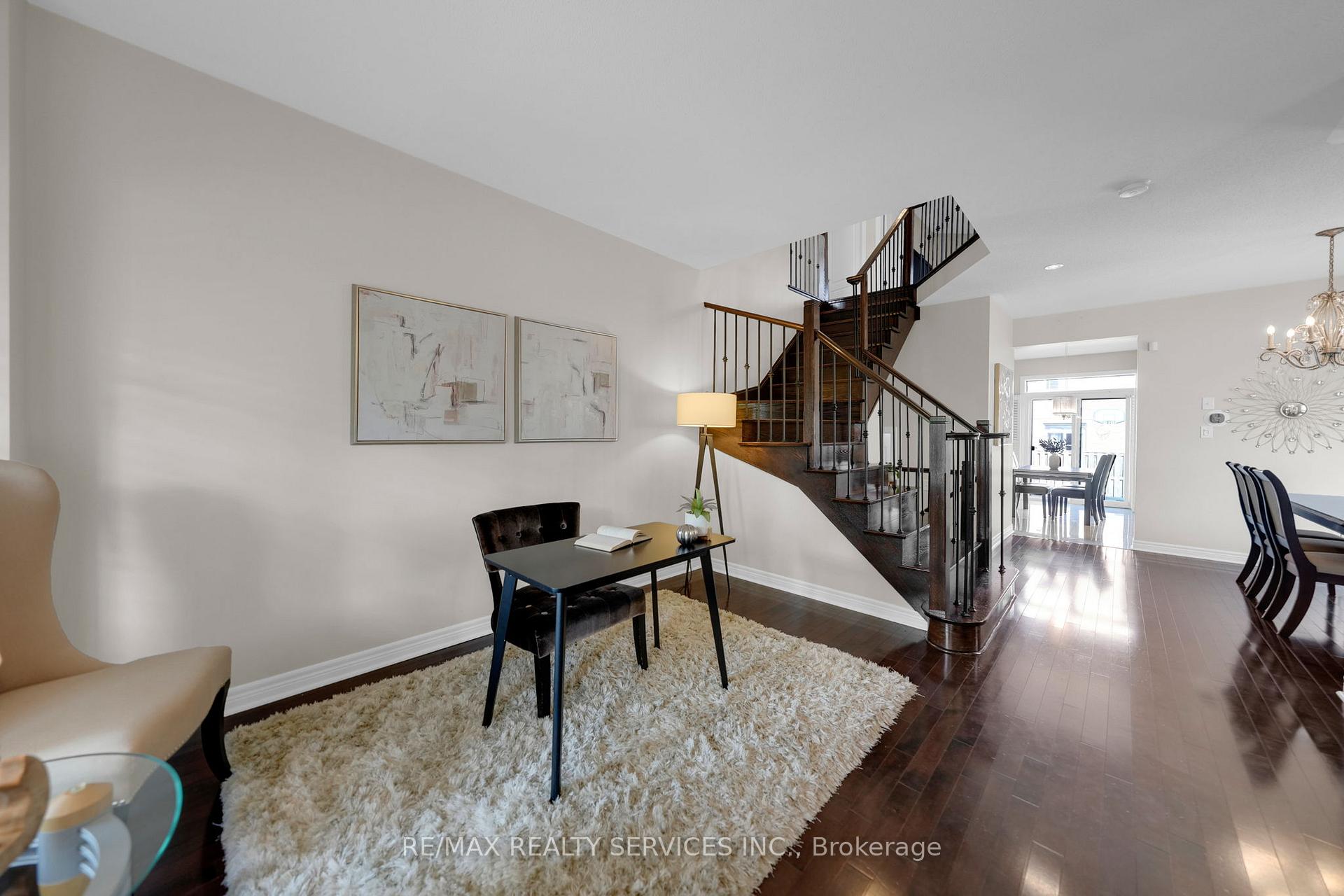 Photo 4 of 59 Finlayson Crescent, Brampton, Sandringham-Wellington — HOMEH