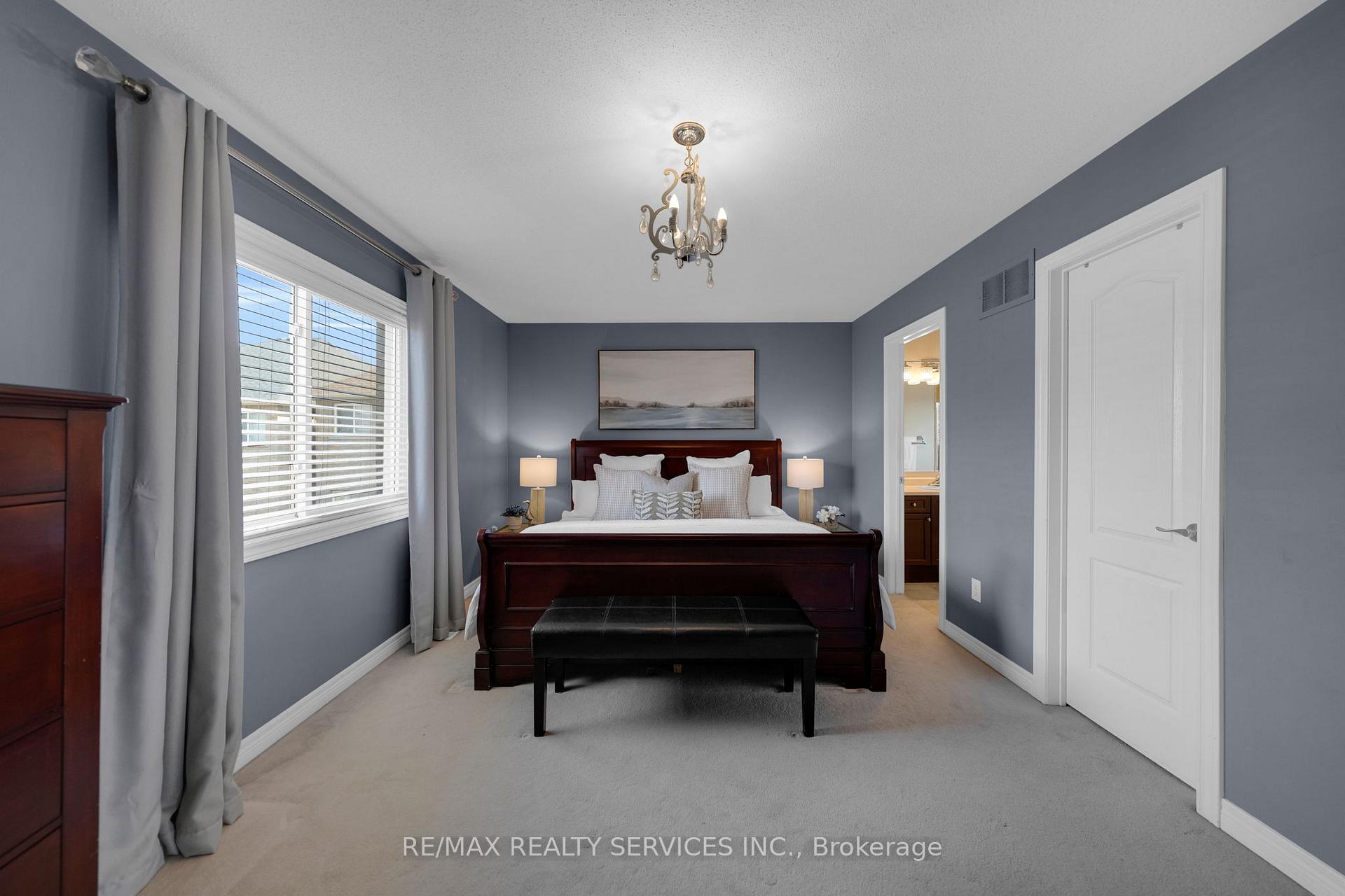 Photo 27 of 59 Finlayson Crescent, Brampton, Sandringham-Wellington — HOMEH