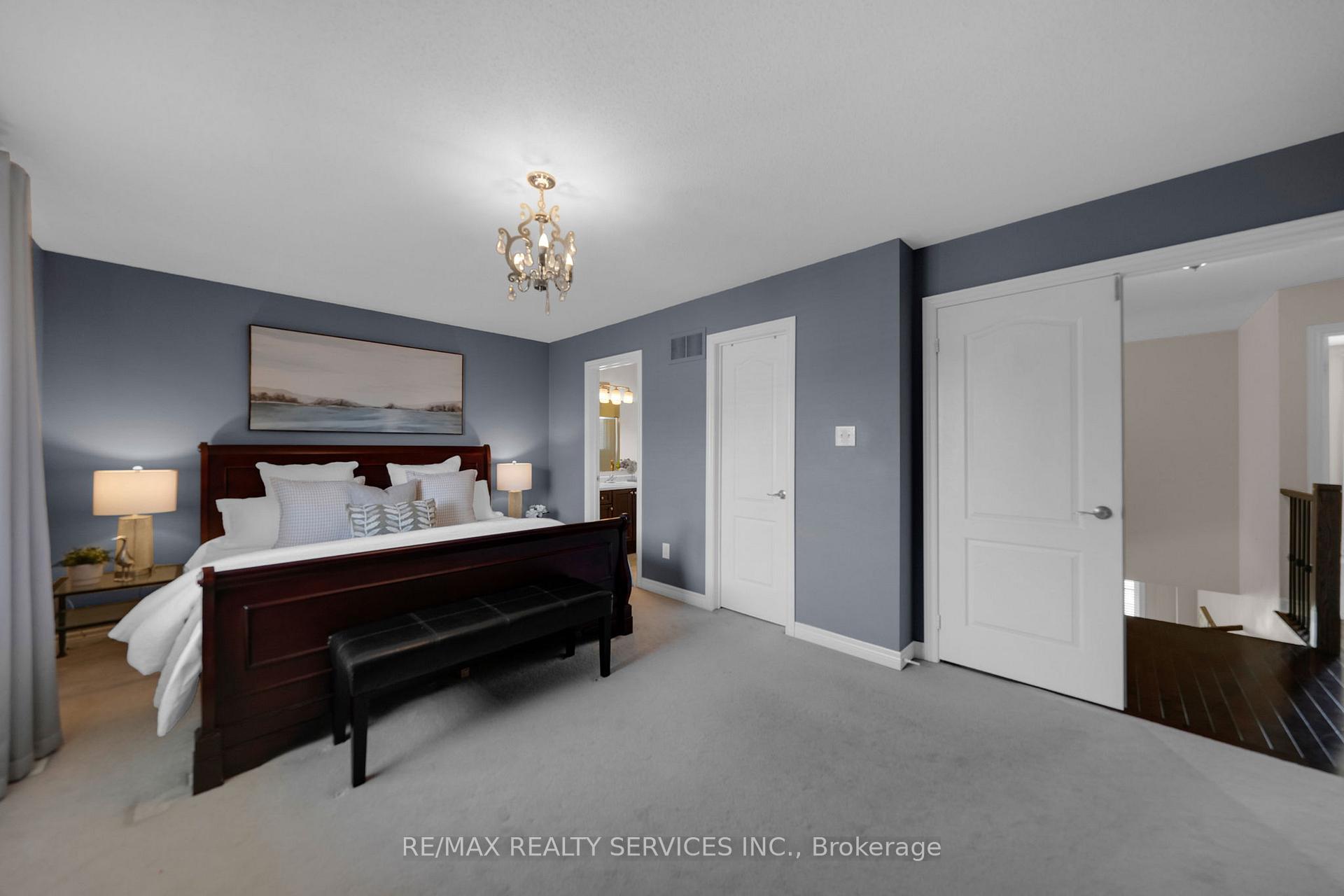 Photo 25 of 59 Finlayson Crescent, Brampton, Sandringham-Wellington — HOMEH
