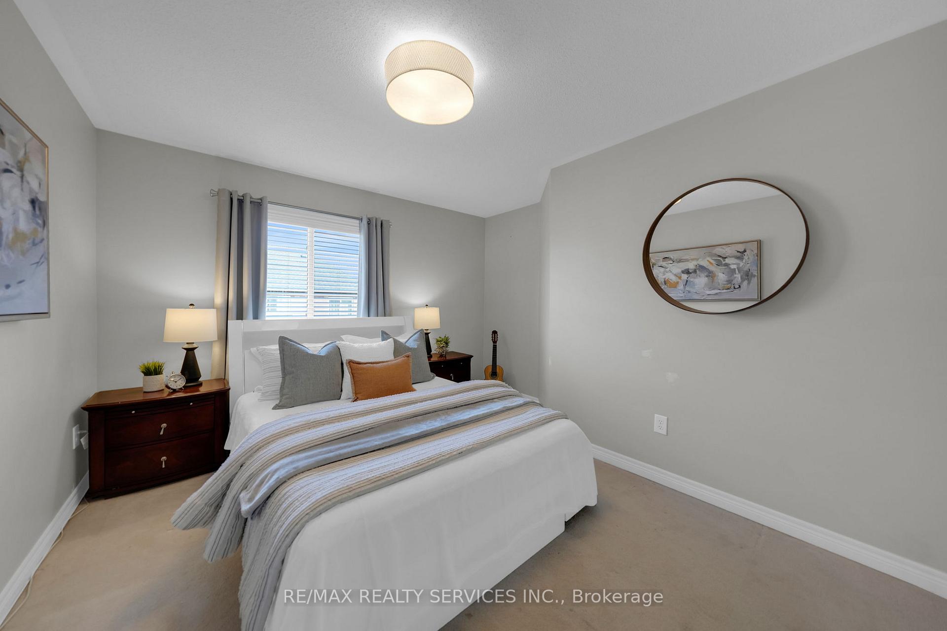 Photo 28 of 59 Finlayson Crescent, Brampton, Sandringham-Wellington — HOMEH