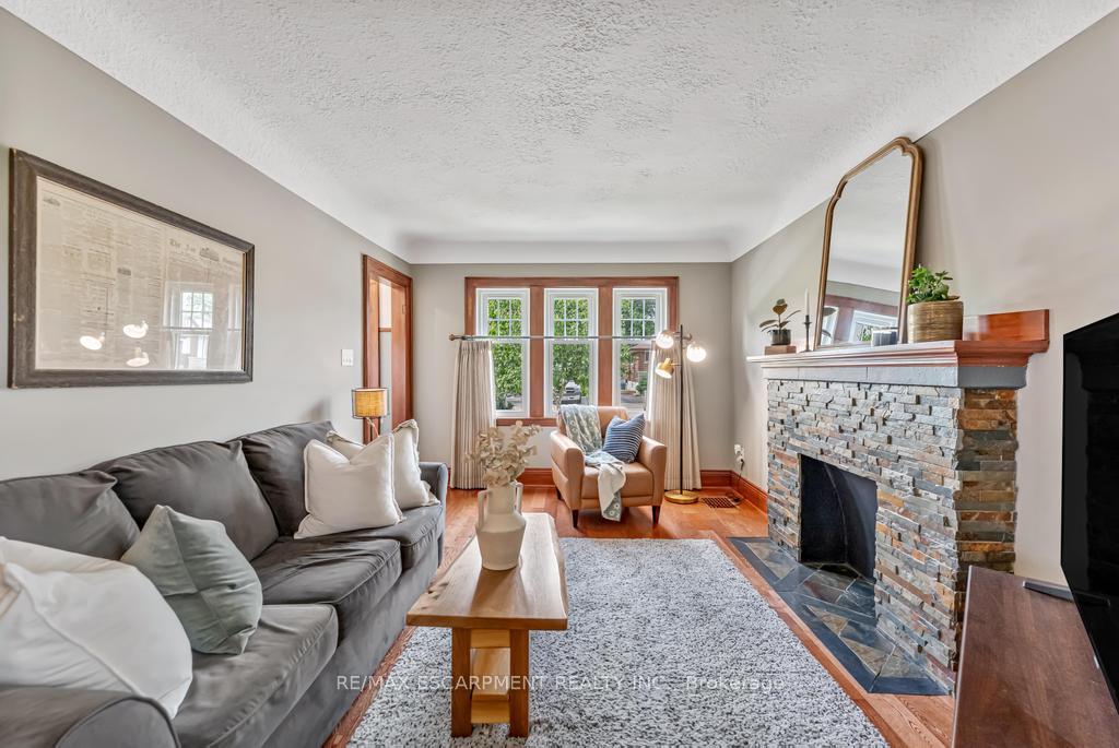 Photo 8 of 175 Brucedale Avenue, Hamilton, Centremount — HOMEH