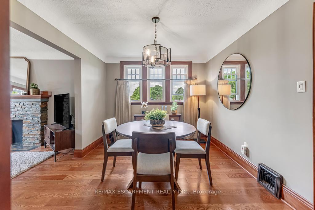 Photo 7 of 175 Brucedale Avenue, Hamilton, Centremount — HOMEH