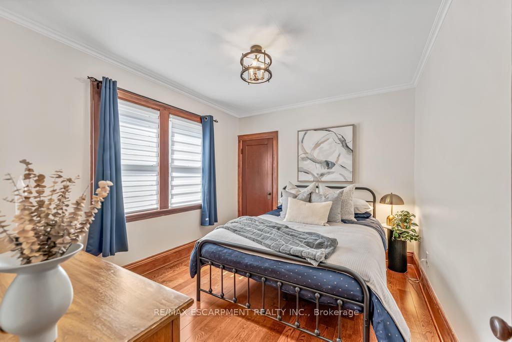 Photo 30 of 175 Brucedale Avenue, Hamilton, Centremount — HOMEH