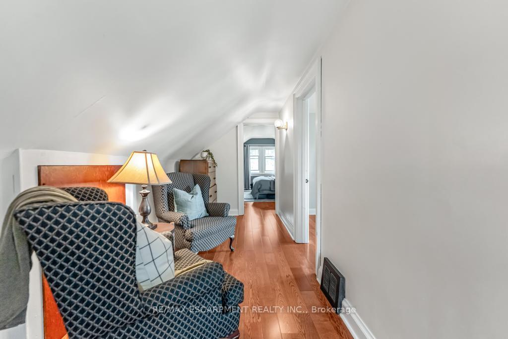 Photo 36 of 175 Brucedale Avenue, Hamilton, Centremount — HOMEH