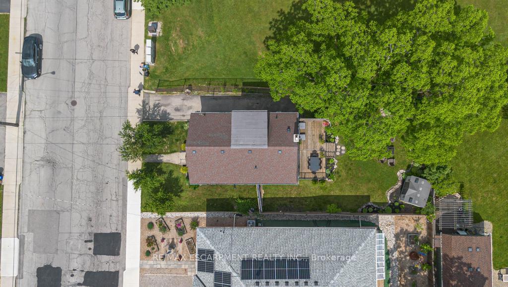 Photo 34 of 175 Brucedale Avenue, Hamilton, Centremount — HOMEH