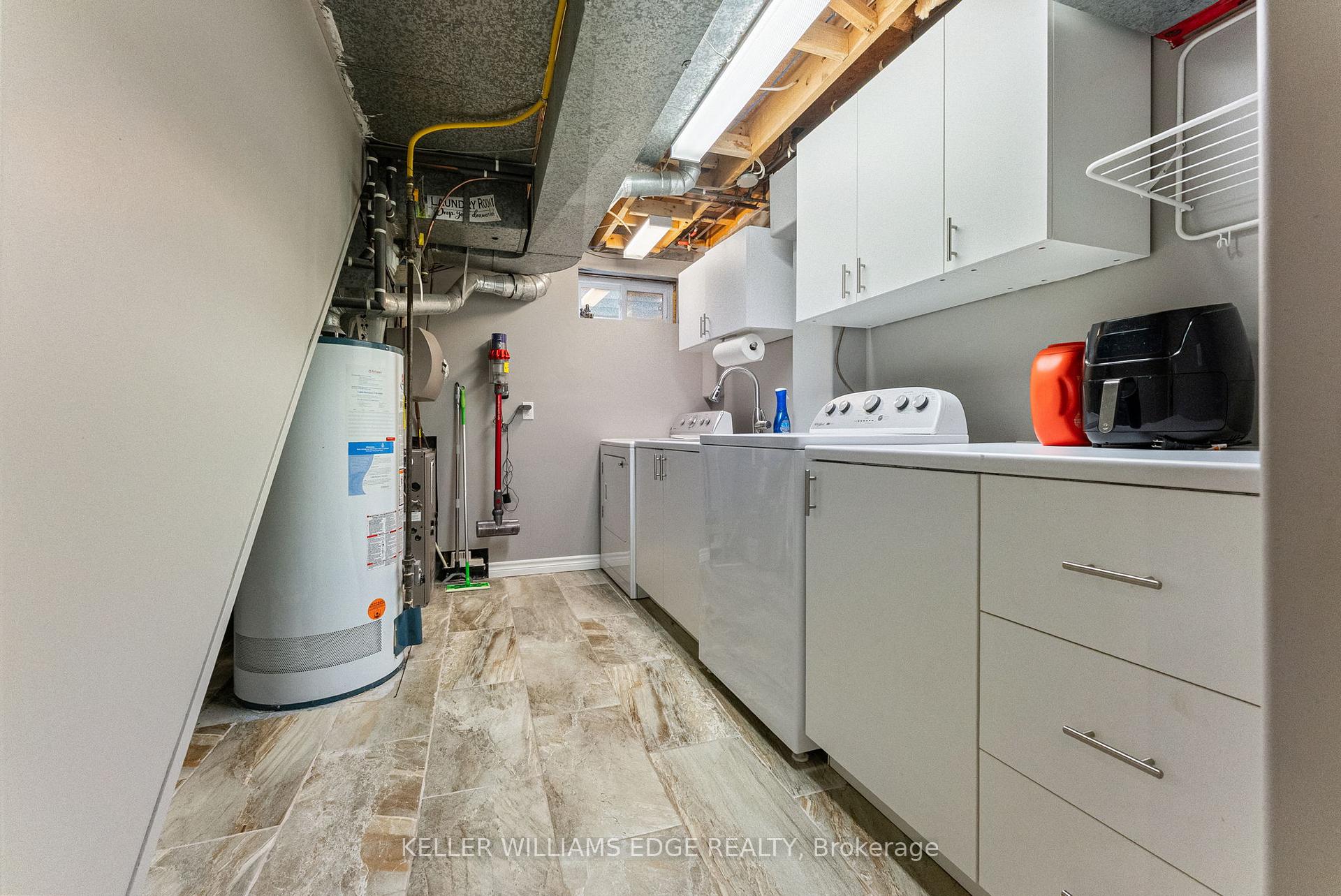 Photo 33 of 16 Drakes Drive, Hamilton, Lakeshore — HOMEH