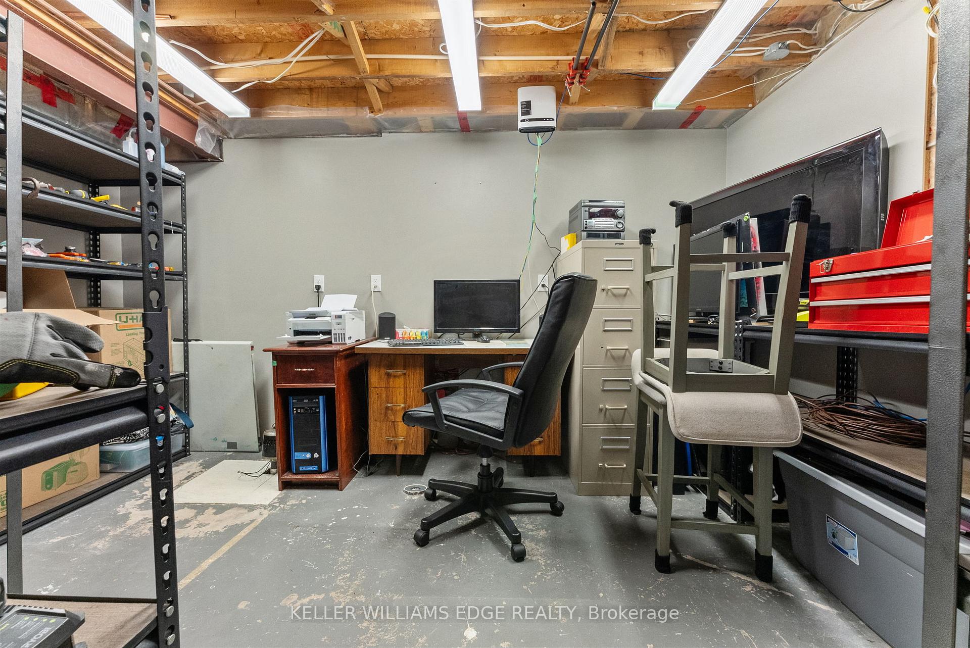 Photo 32 of 16 Drakes Drive, Hamilton, Lakeshore — HOMEH
