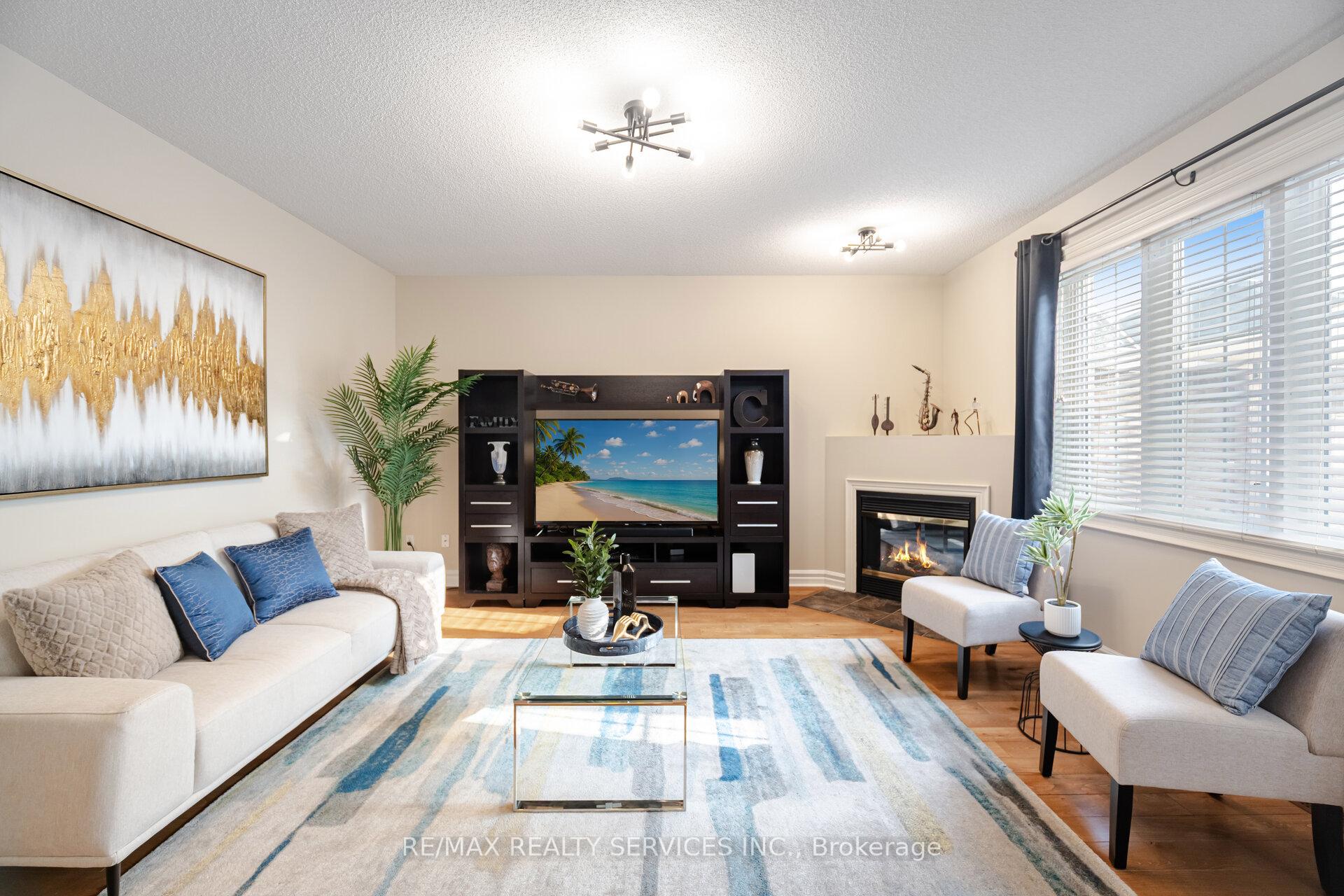 Photo 17 of 2 Stoneylake Avenue, Brampton, Madoc — HOMEH