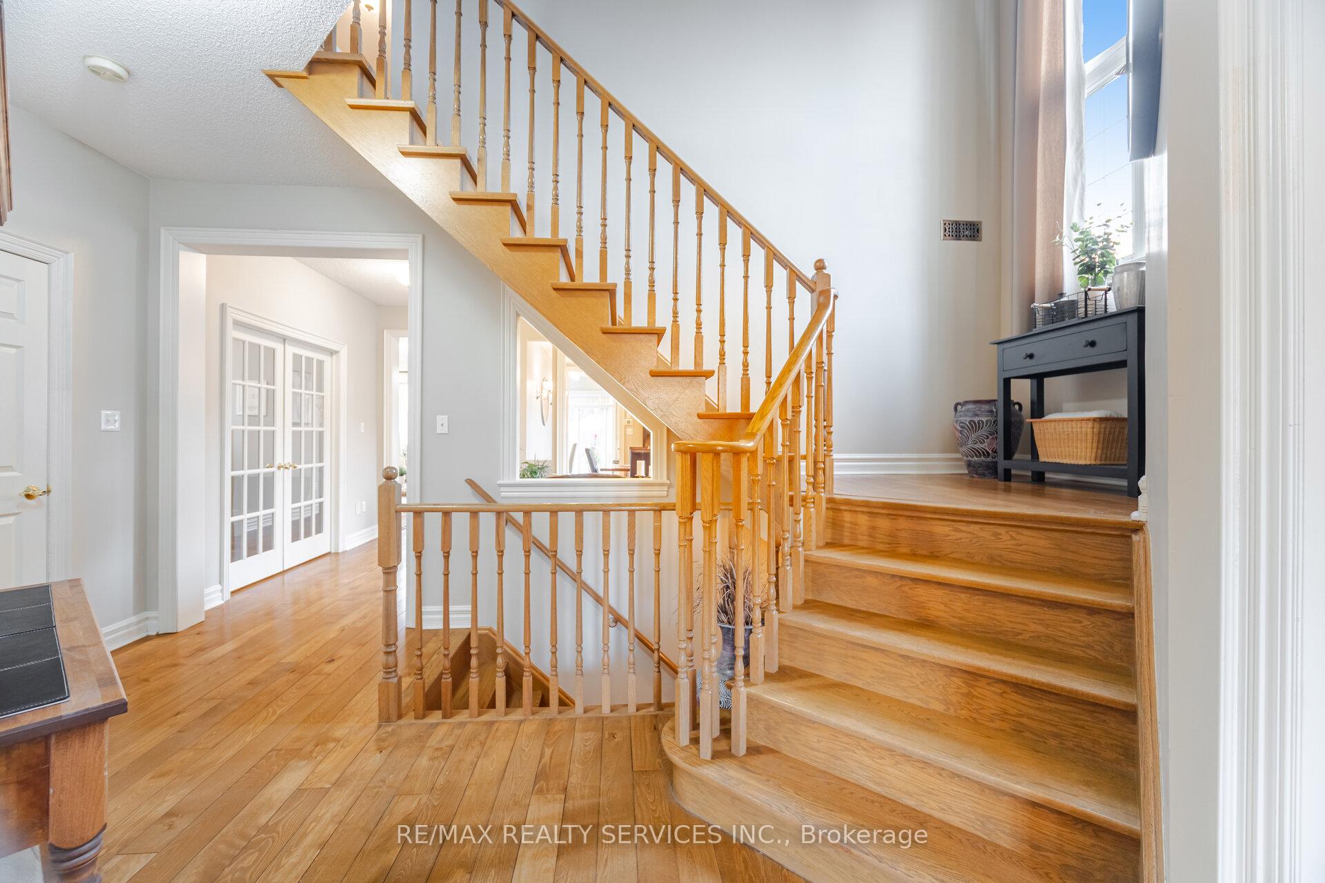 Photo 19 of 2 Stoneylake Avenue, Brampton, Madoc — HOMEH