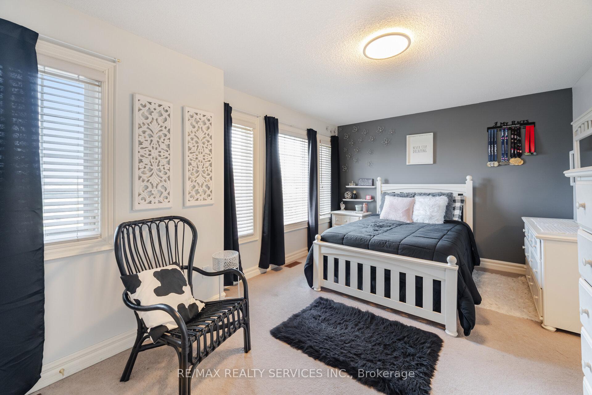 Photo 20 of 2 Stoneylake Avenue, Brampton, Madoc — HOMEH