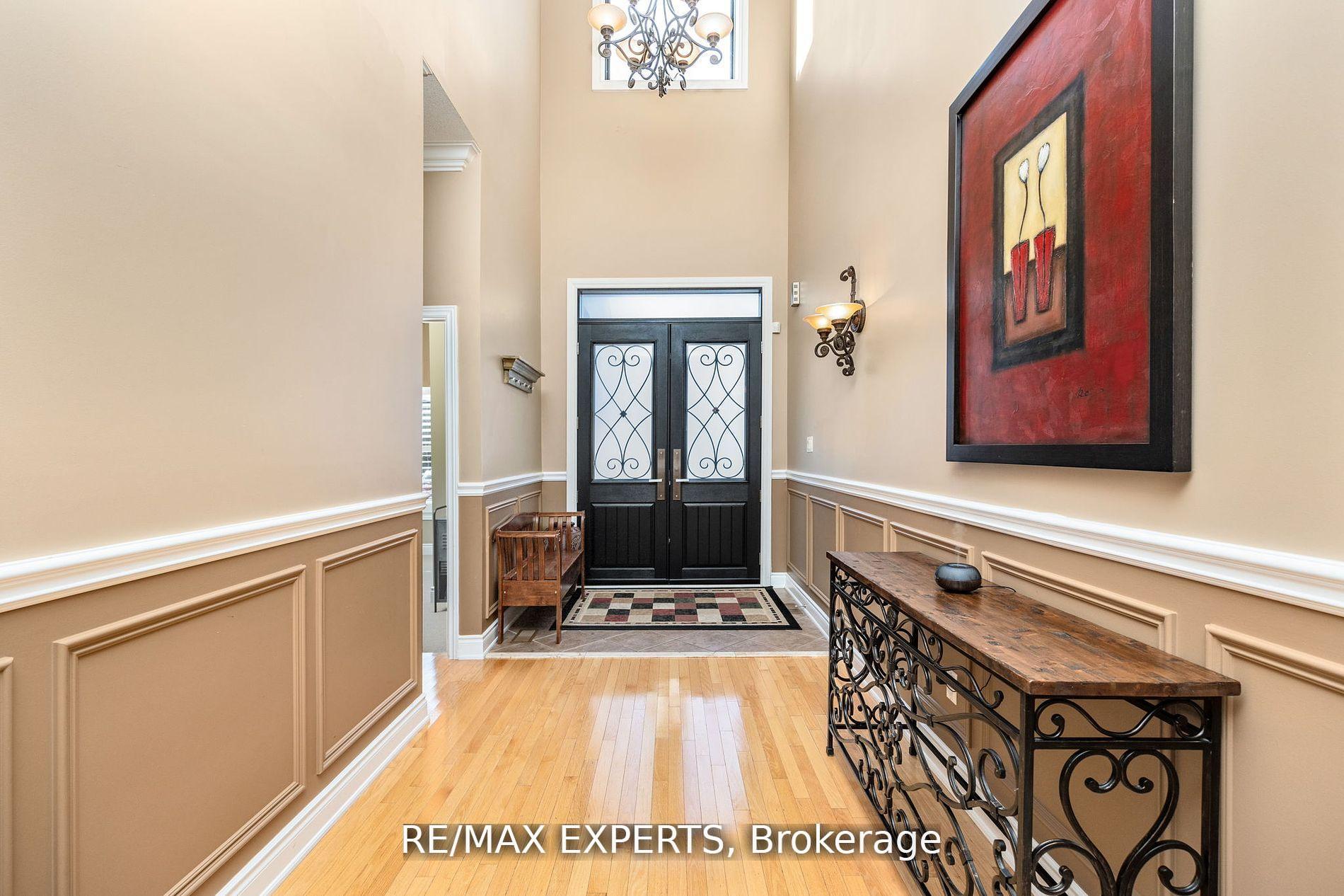 Photo 2 of 20 Concorde Drive, Brampton, Vales of Castlemore North — HOMEH