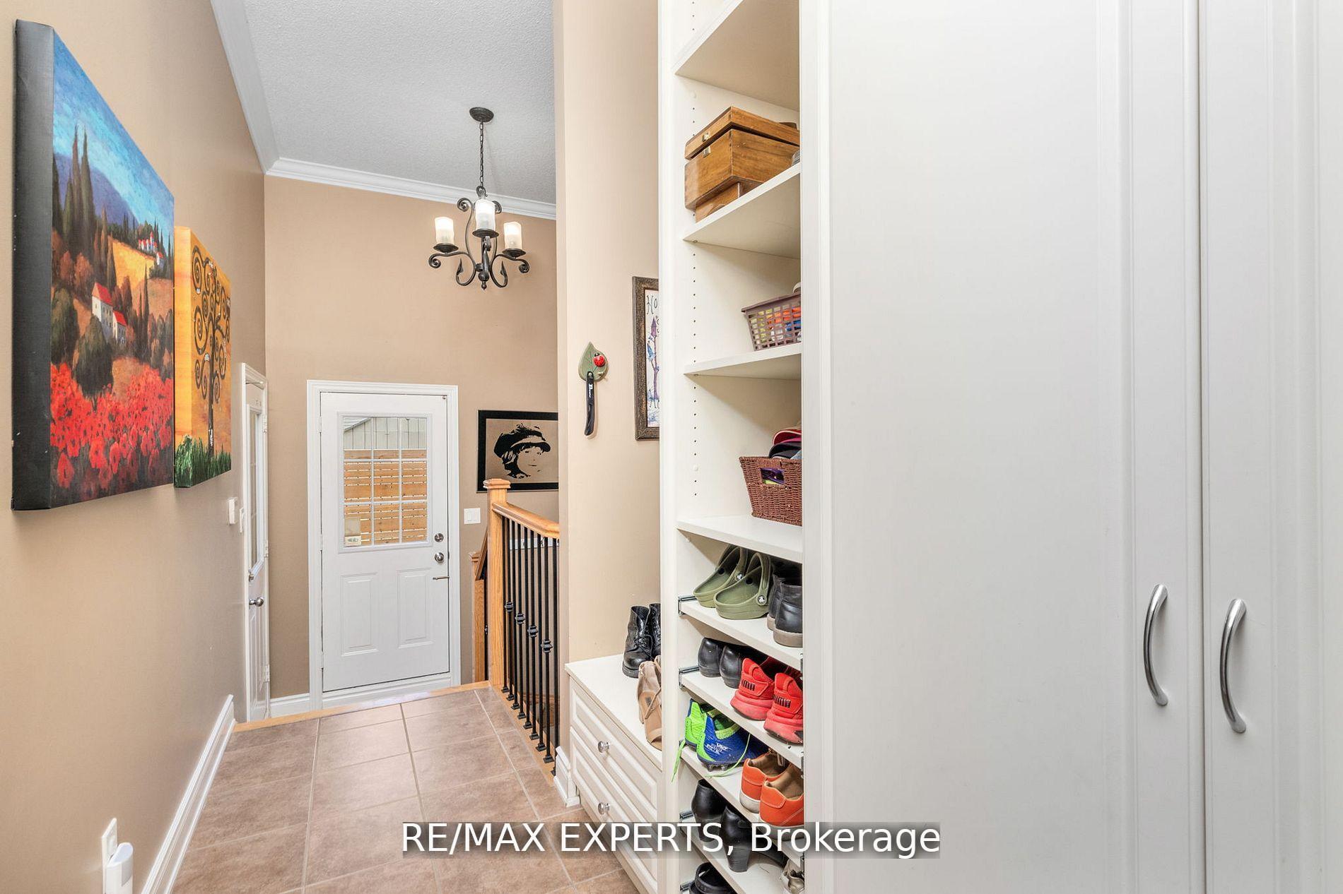 Photo 19 of 20 Concorde Drive, Brampton, Vales of Castlemore North — HOMEH