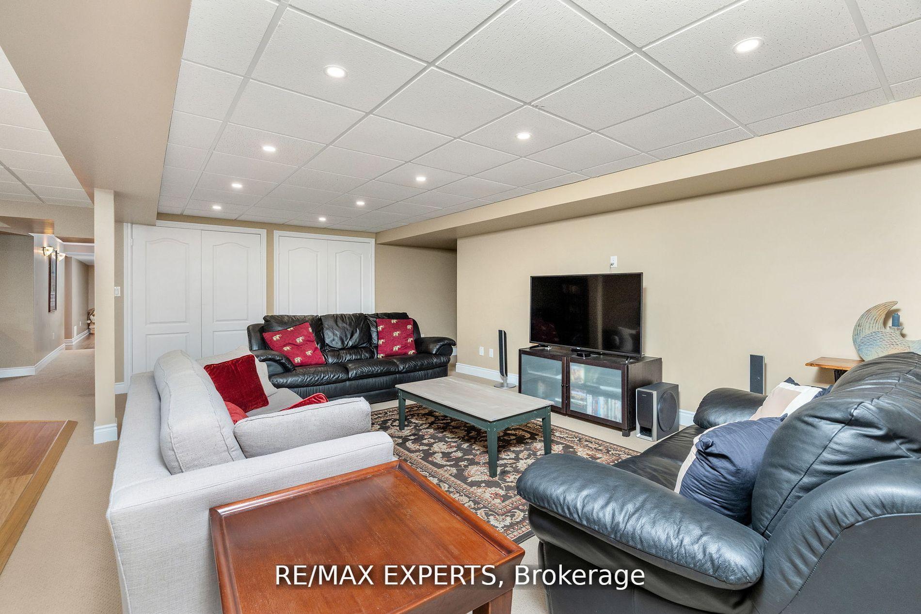 Photo 26 of 20 Concorde Drive, Brampton, Vales of Castlemore North — HOMEH