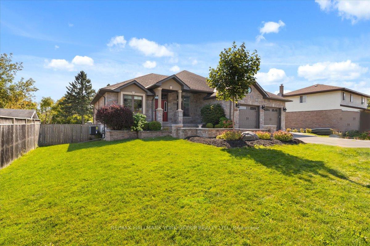 Photo 1 of 105 McLaurin Road, Belleville, Belleville Ward — HOMEH