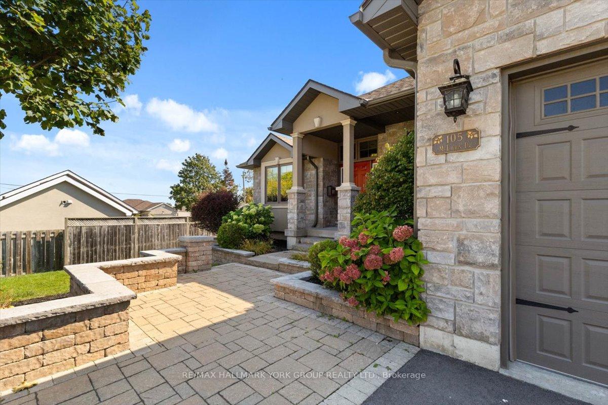 Photo 3 of 105 McLaurin Road, Belleville, Belleville Ward — HOMEH
