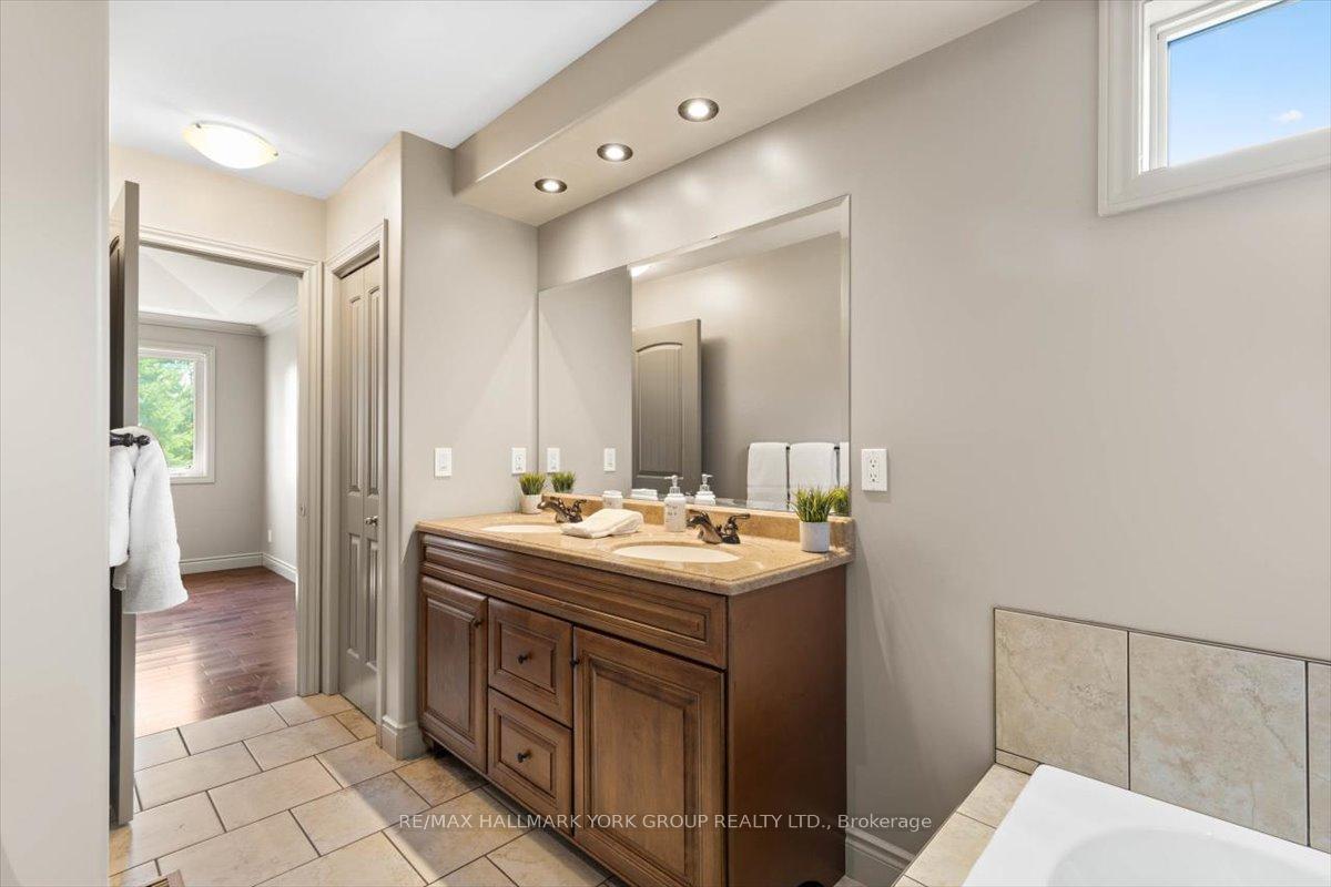 Photo 19 of 105 McLaurin Road, Belleville, Belleville Ward — HOMEH