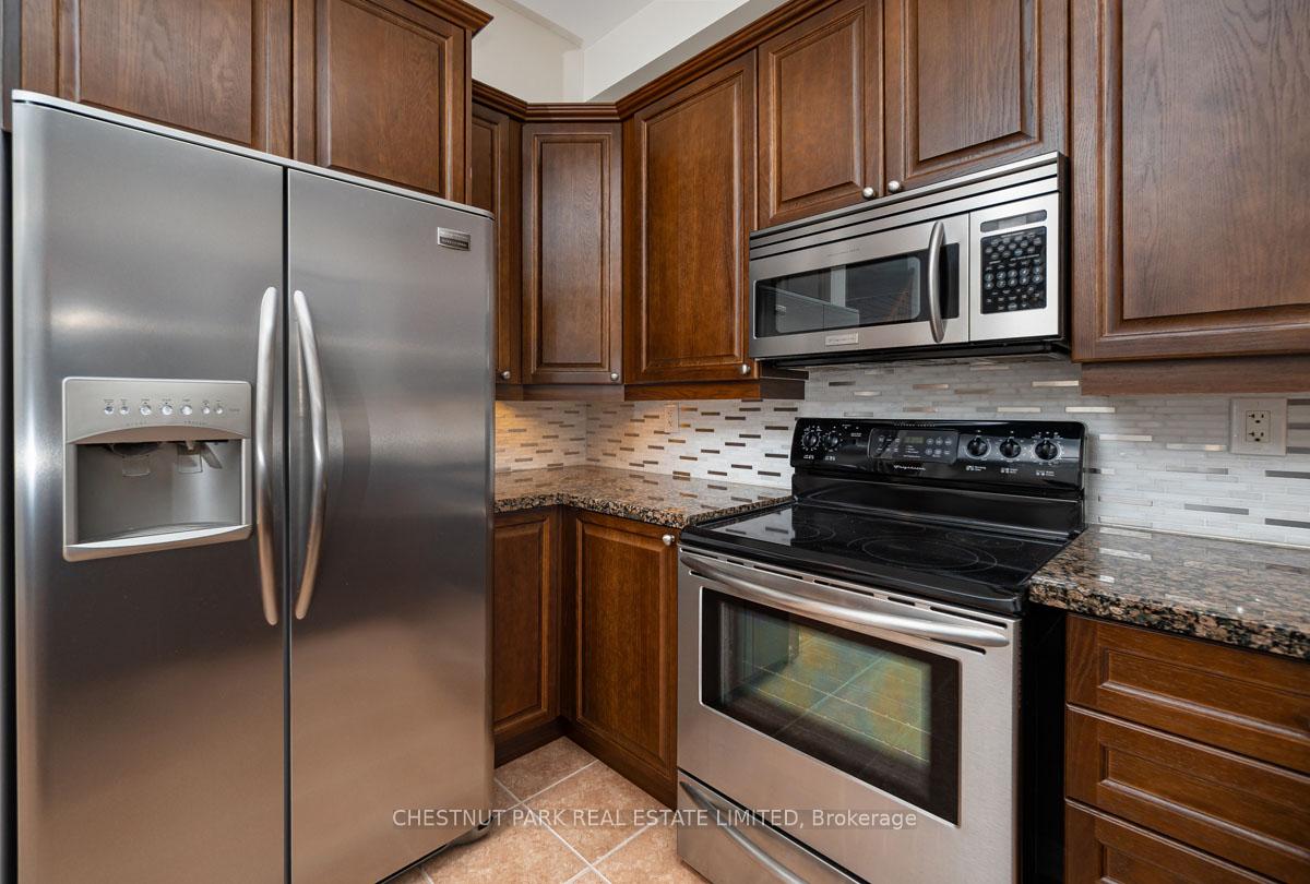 Photo 5 of 66 Chapman Court, Aurora, Aurora Grove — HOMEH
